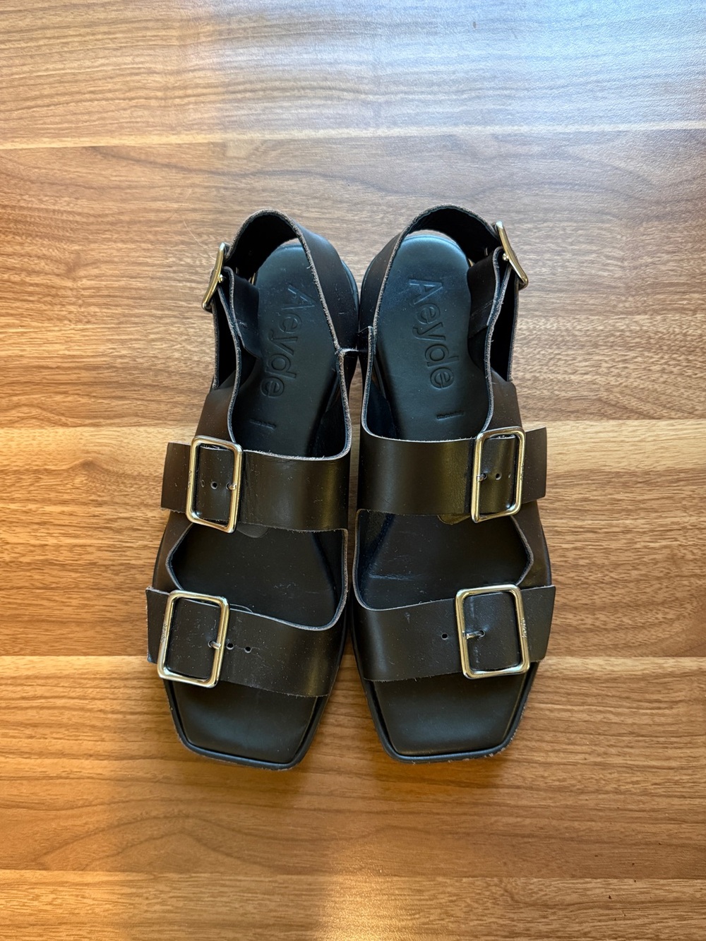 Aeyde Leather Buckle Sandals